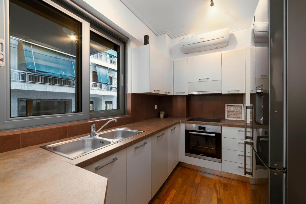 Апартаменты Lykabettus Gem With Yard And Parking Афины Экстерьер фото