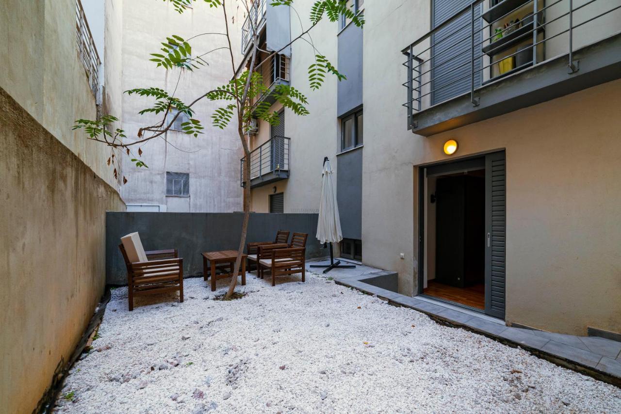 Апартаменты Lykabettus Gem With Yard And Parking Афины Экстерьер фото